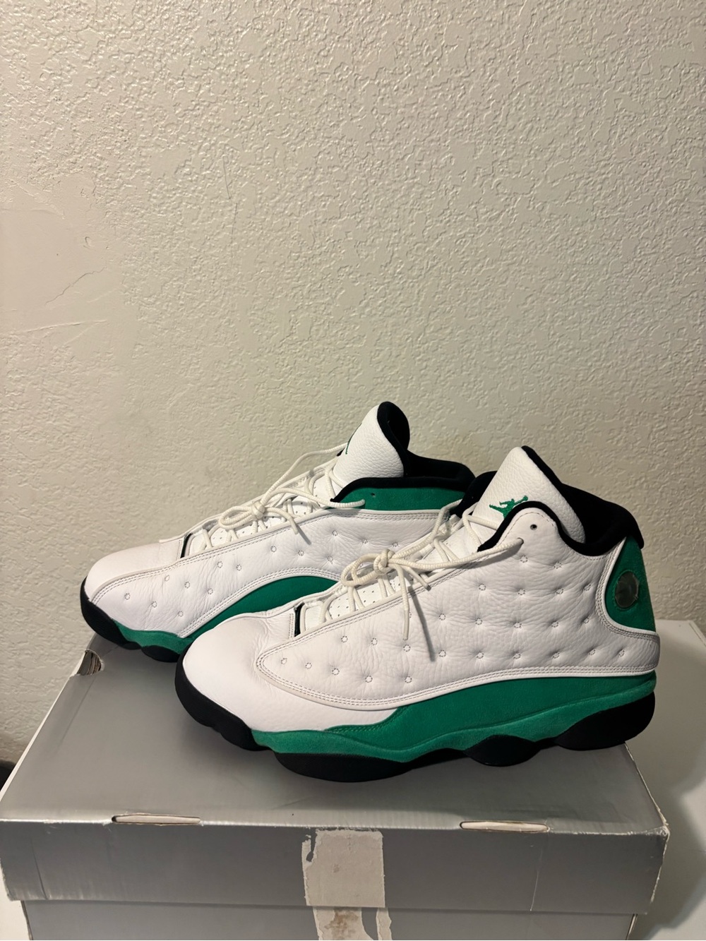 Jordan 13 Retro” Celtics”White and Green High-Top Basketball Shoes